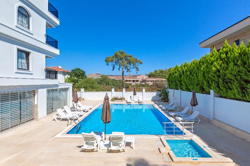 فندق Forest Park