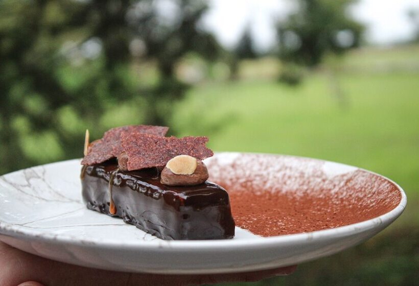 فندق Château De La Barge