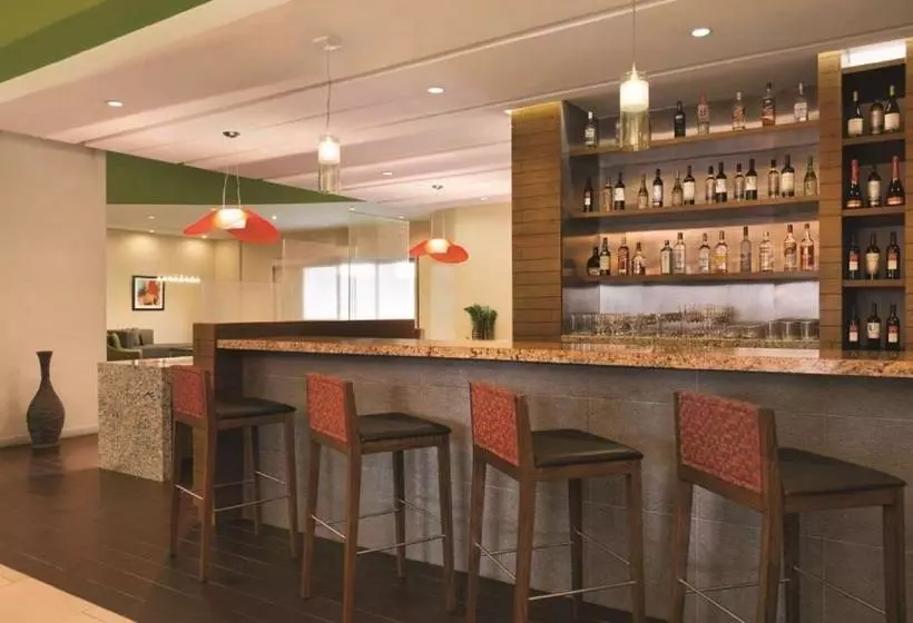 酒店 Hyatt Place San Jose Pinares