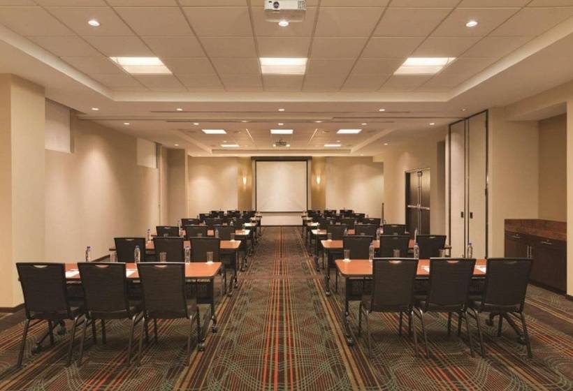 فندق Hyatt Place San Jose Pinares