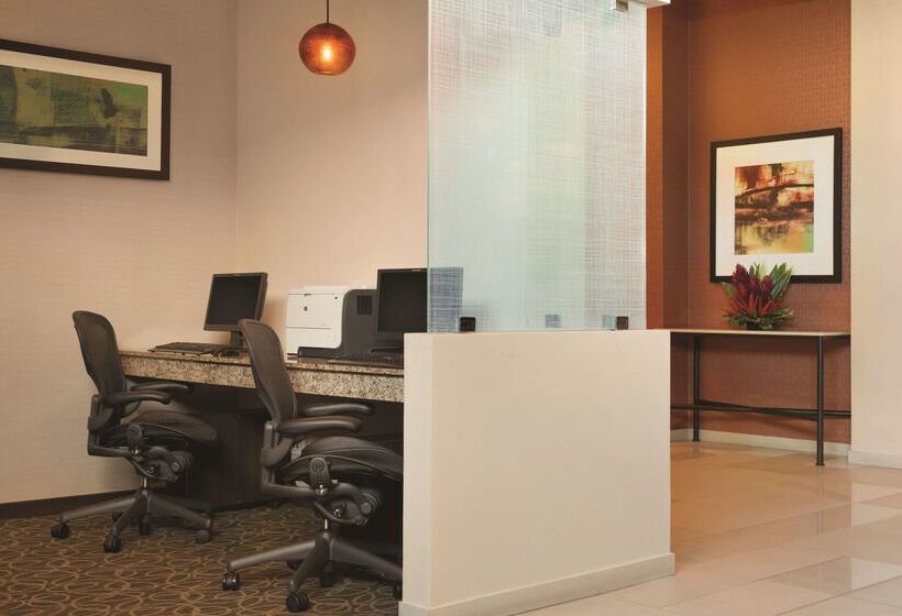 فندق Hyatt Place San Jose Pinares