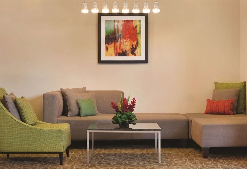 فندق Hyatt Place San Jose Pinares