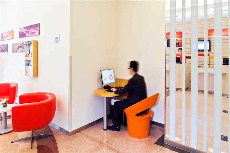 Отель Ibis Guangzhou Gdd