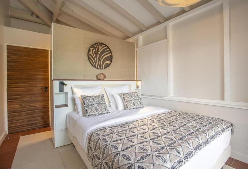 هتل La Suite Villa