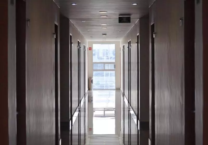 Hotel Mision Express Monterrey Aeropuerto La Fe