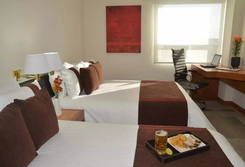 Hotel Mision Express Monterrey Aeropuerto La Fe