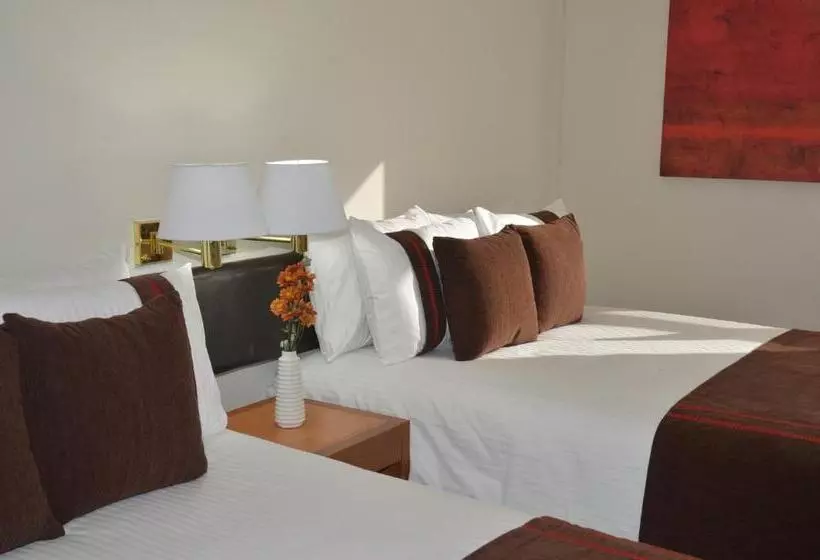 Hotel Mision Express Monterrey Aeropuerto La Fe