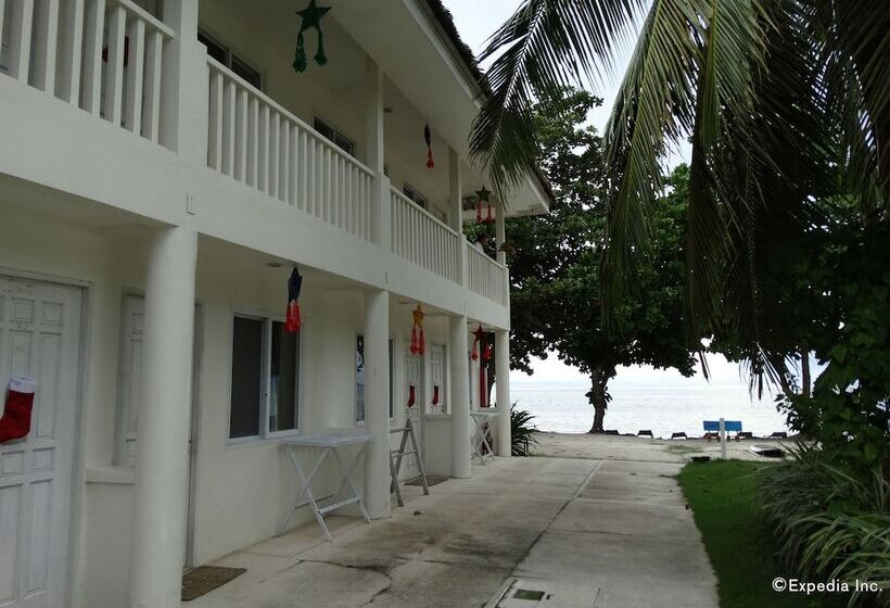 Отель Momo Beach House