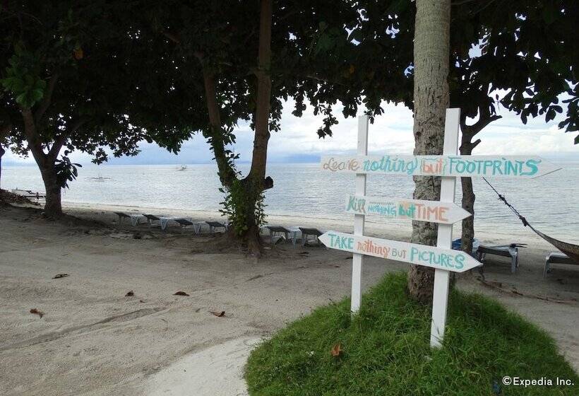 Отель Momo Beach House