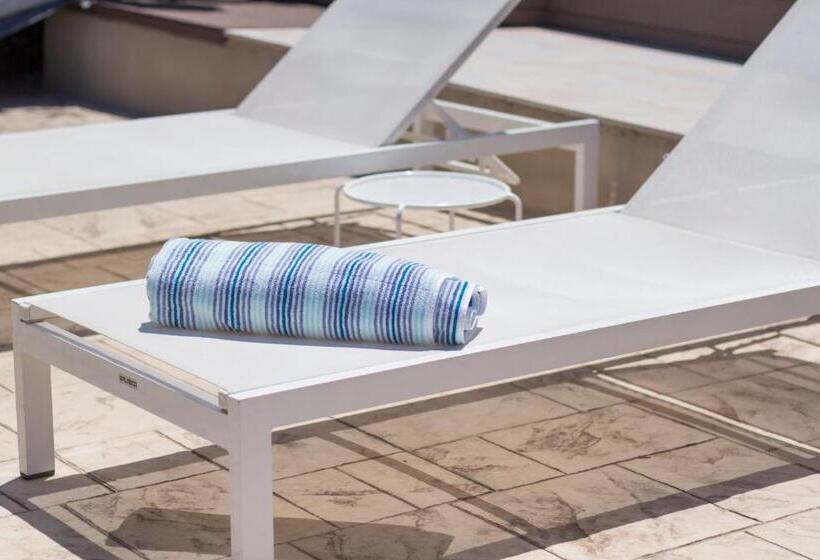 Отель Palms And Spas Villas Retreat