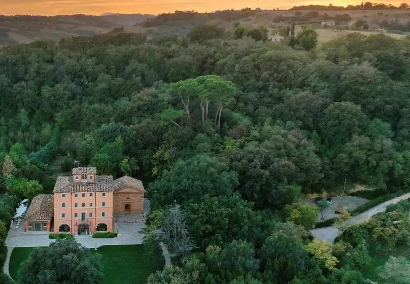 Отель Villa Lattanzi