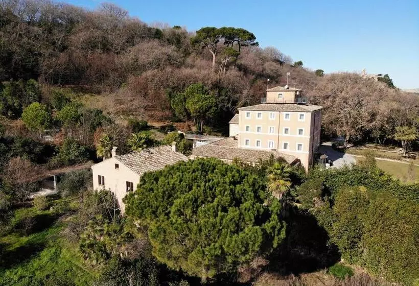 Отель Villa Lattanzi