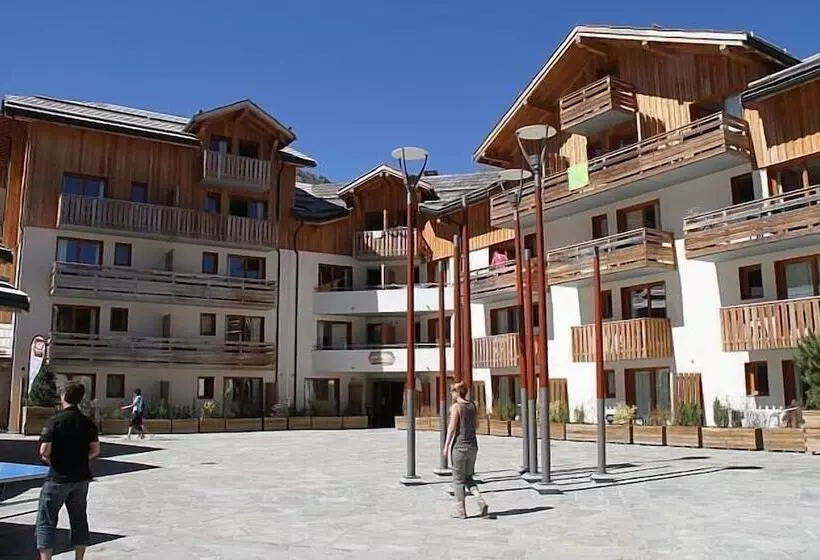 Les Terrasses Du Soleil D Or