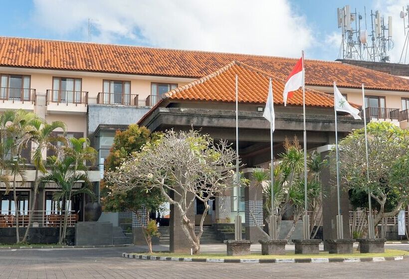 New Kuta Hotel By Lorin