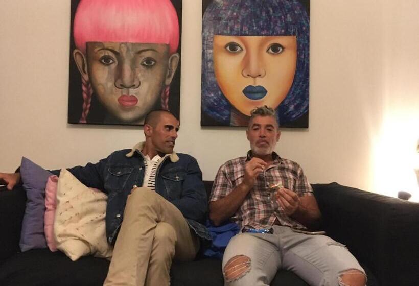 ユースホステル Arthouse Surf Ericeira