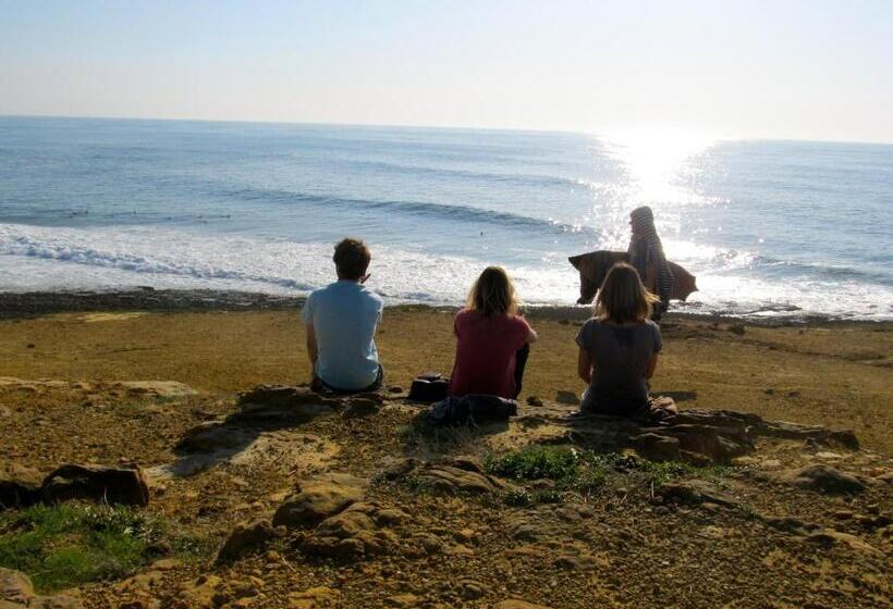 ユースホステル Arthouse Surf Ericeira