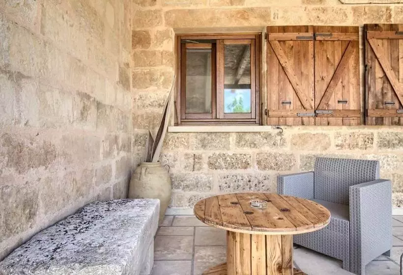 Apt Nora  Tenuta Masi