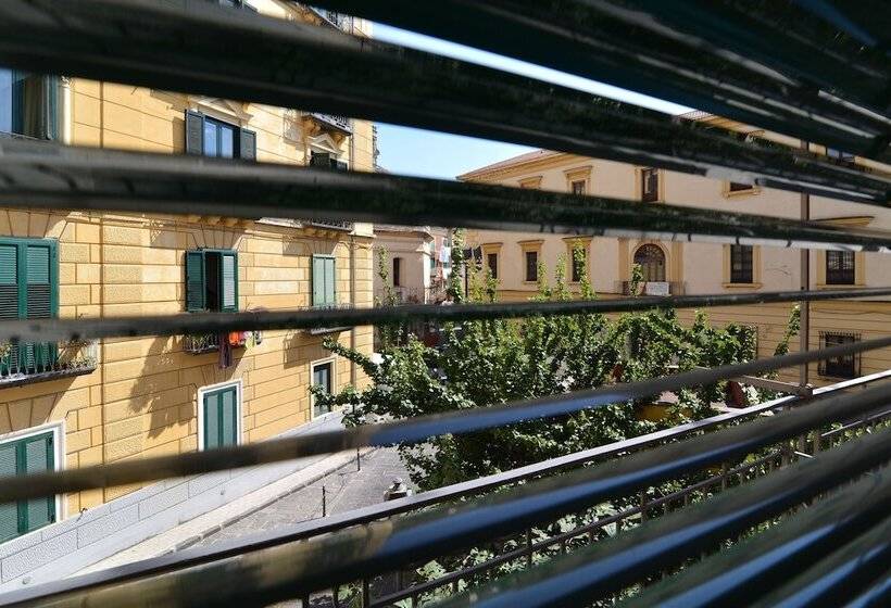 B&b Santi E Saraceni