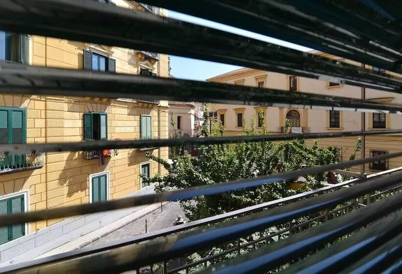 B&b Santi E Saraceni