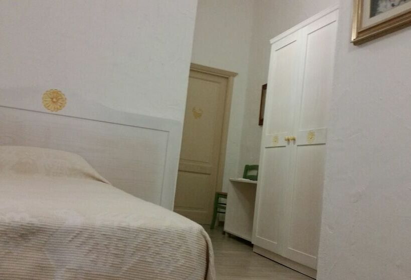 تختخواب و صبحانه Calacaterina Guest House