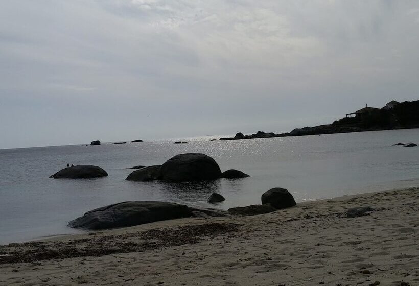 تختخواب و صبحانه Calacaterina Guest House