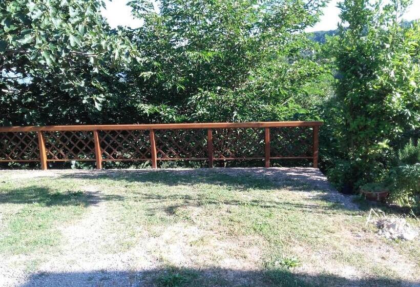 צימר Castello San Romano