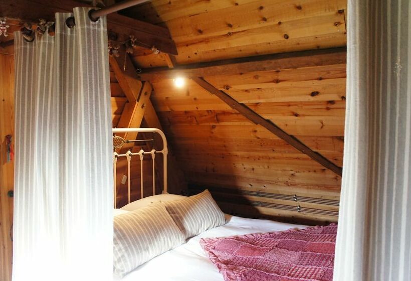 مبيت وإفطار La Ferme Des Templiers