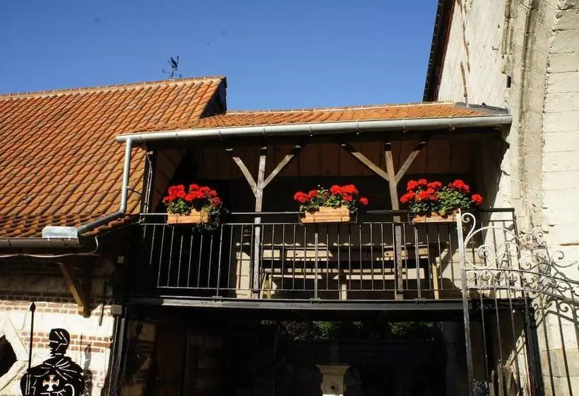 ベッドアンドブレックファースト La Ferme Des Templiers