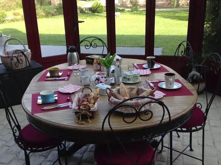 ベッドアンドブレックファースト La Ferme Des Templiers