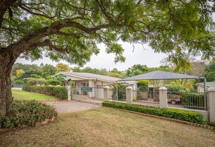 Eagle S Nest B&b/self Catering