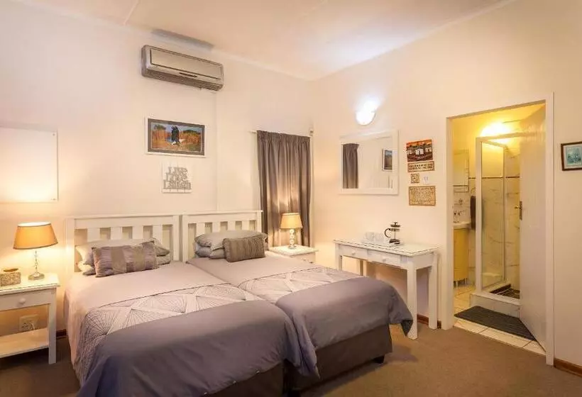 Eagle S Nest B&b/self Catering