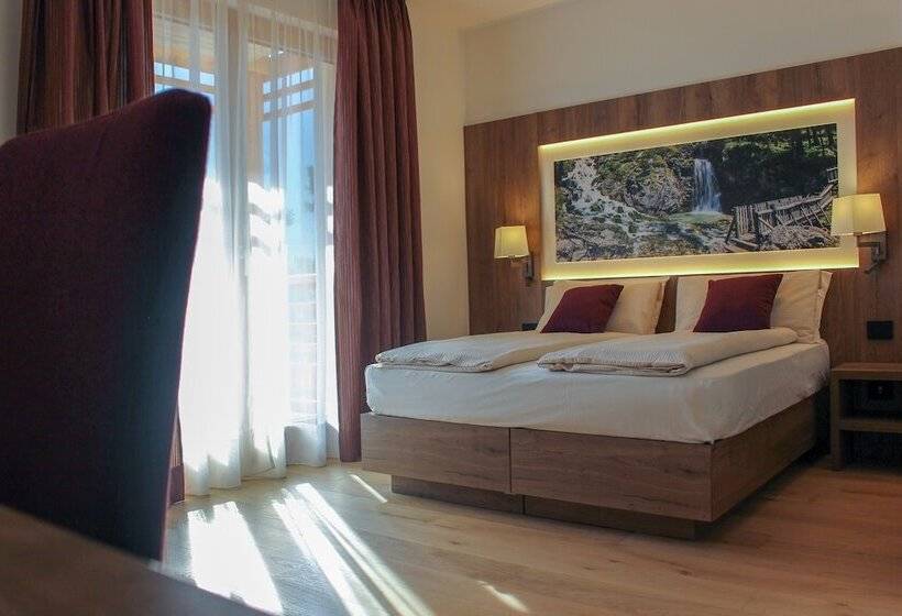 호텔 Edelweiss Alpine Nature