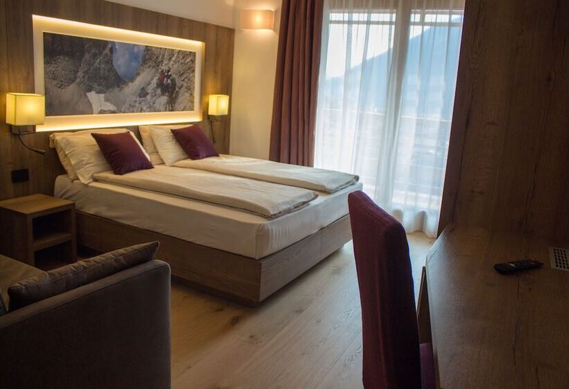 호텔 Edelweiss Alpine Nature