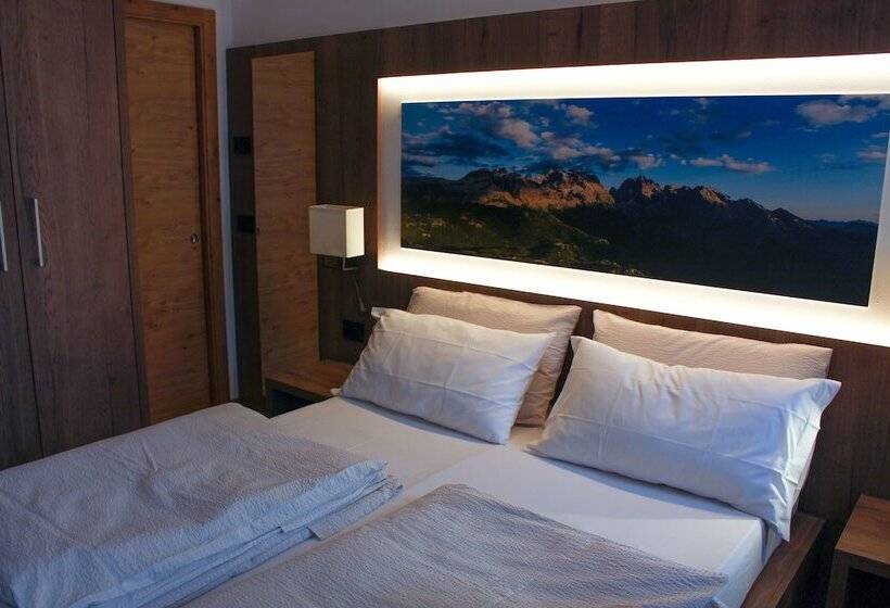 호텔 Edelweiss Alpine Nature