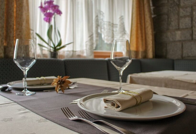 호텔 Edelweiss Alpine Nature