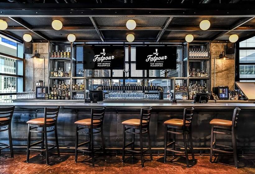 ホテル Hilton Garden Inn Chicago Mccormick Place