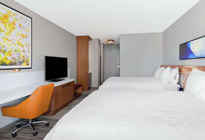 ホテル Hilton Garden Inn Chicago Mccormick Place