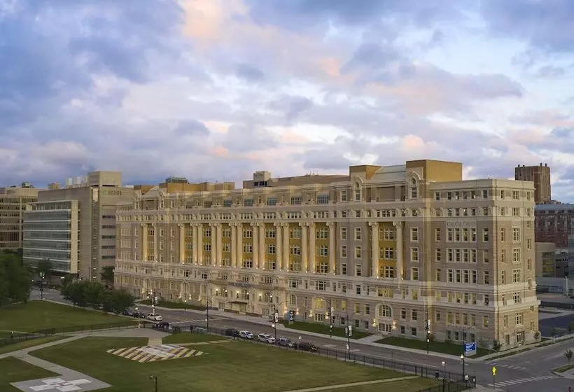 هتل Hyatt House Chicago Medical/university District
