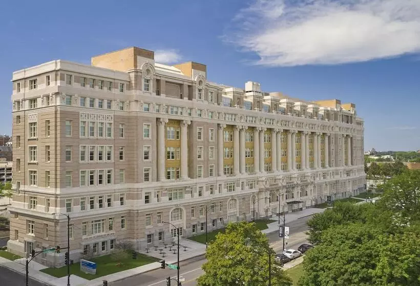 هتل Hyatt House Chicago Medical/university District