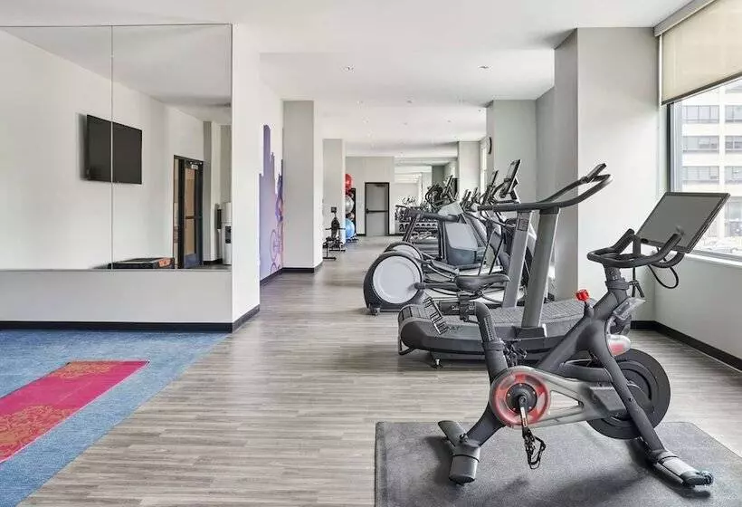 هتل Hyatt House Chicago Medical/university District