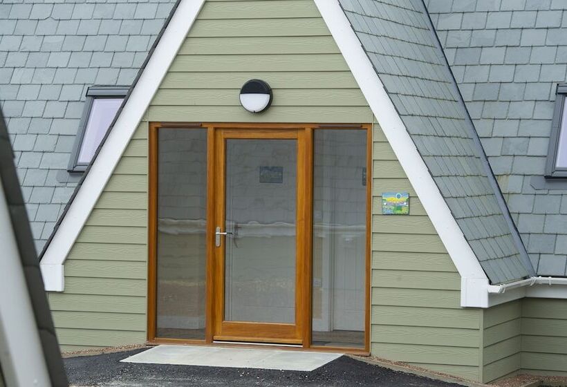 酒店 The Poltimore Pods