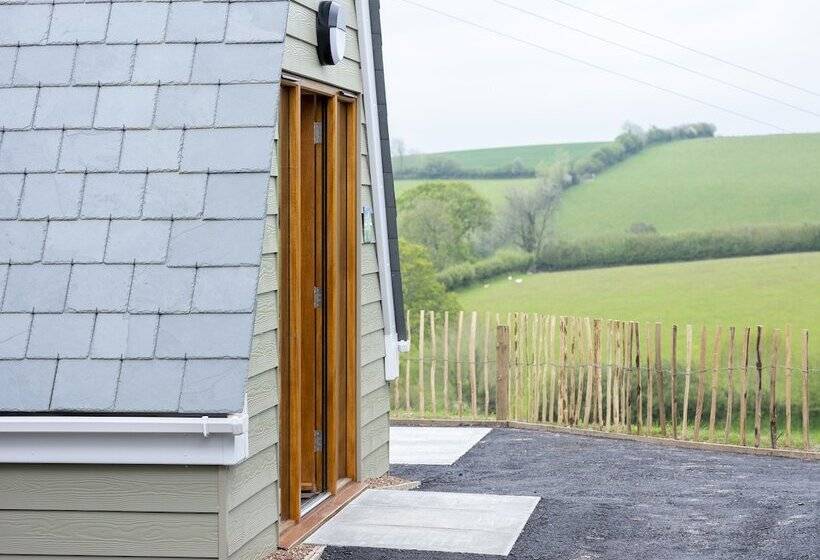 酒店 The Poltimore Pods