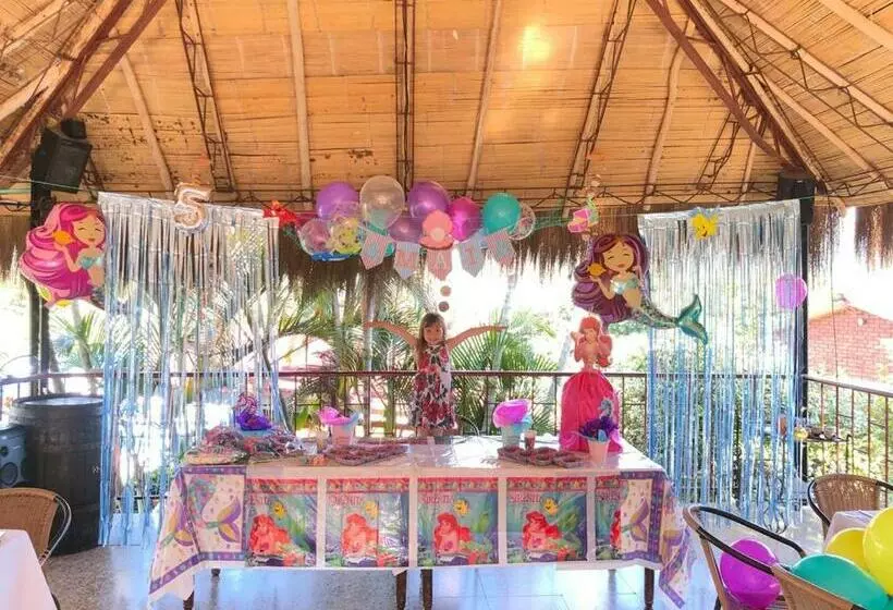 ホテル Villa Amparo