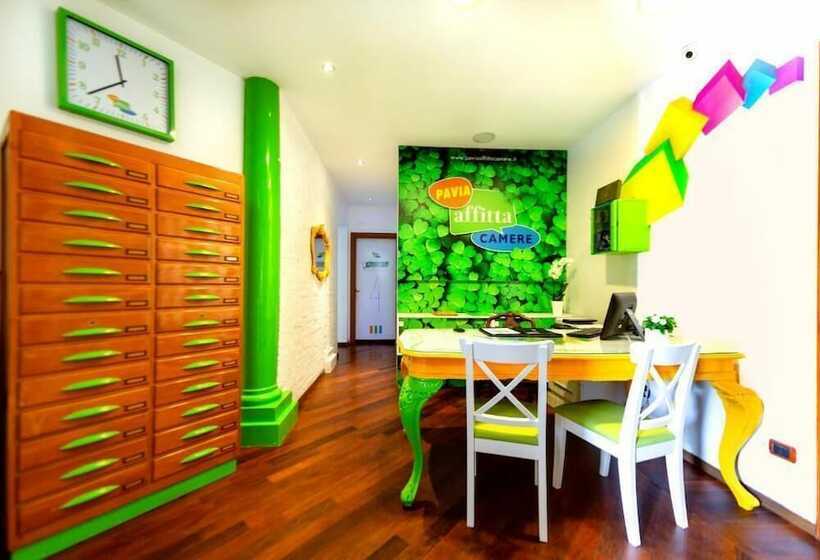 پانسیون Pavia Affittacamere