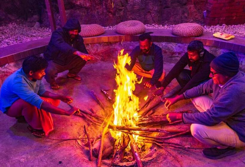 منتجع Castillo De Woods