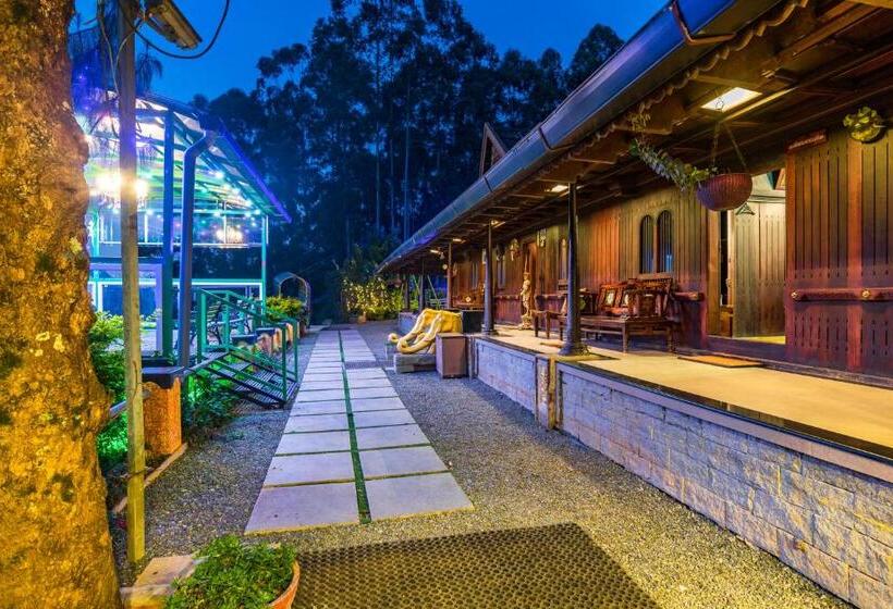 منتجع Castillo De Woods