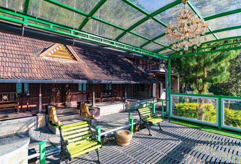 منتجع Castillo De Woods