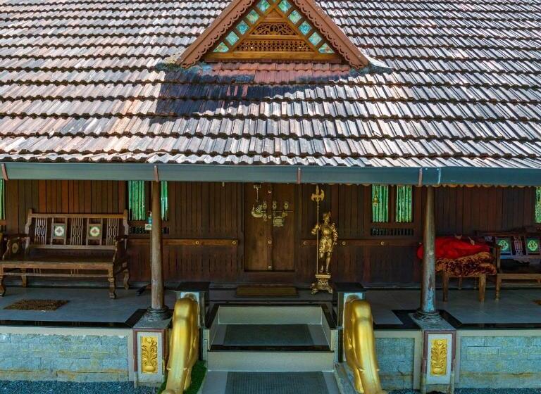 منتجع Castillo De Woods