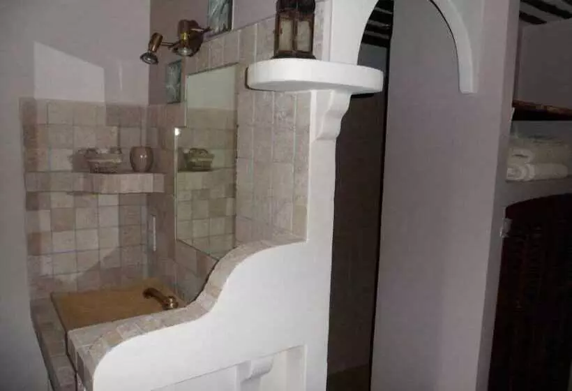 ベッドアンドブレックファースト Les Gites Du Lac   Chambre D Hotes