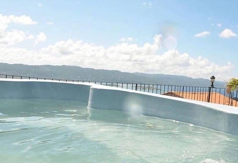 تختخواب و صبحانه Sea Breeze Rentals